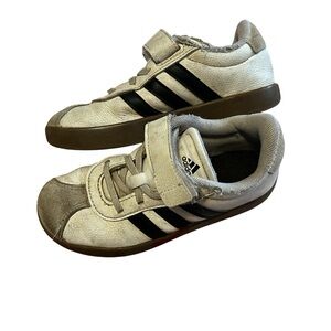 Adidas 13.5 Kids Sneakers - Cream and Black